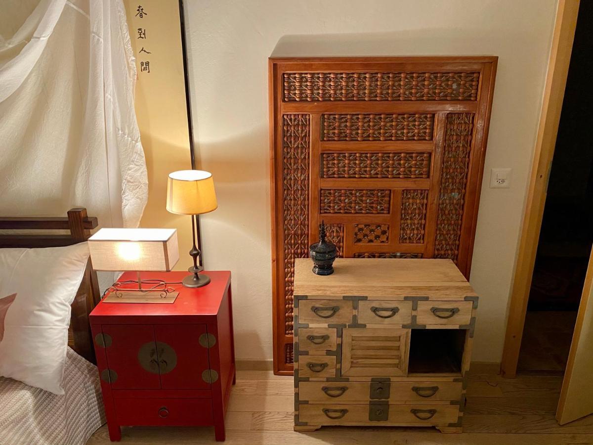 Les 3 Coeurs - Chambres Chez Charmants Habitants Font Exterior photo